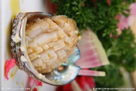 蒜茸粉丝蒸鲍鱼仔