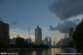 上海苏州河夕阳