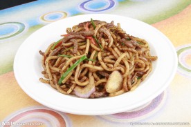 牛肉炒乌冬