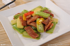 小瓜炒猪颈肉