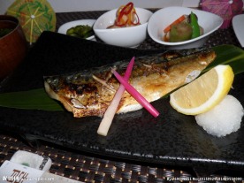 青花鱼定食