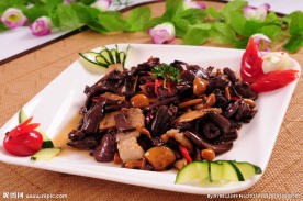 小炒野山菌