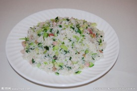 腊味芥兰炒饭