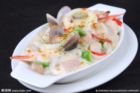 白汁芝士焗海鲜饭