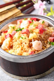 虾仁菠萝炒饭