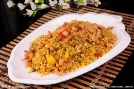 特色菠萝炒饭