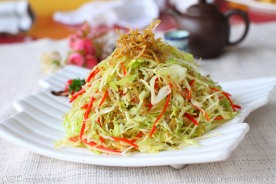 西生菜拌沙丁鱼