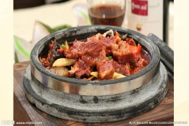 石锅牛肉