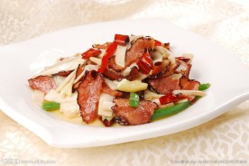 香菌炒腊肉