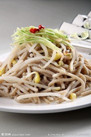 大豆芽拌燕麦糅糅