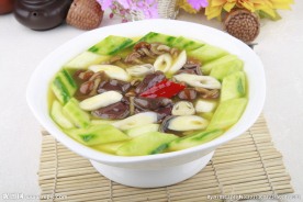 珍菌煮胜瓜