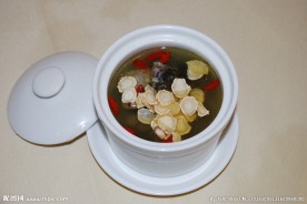 滋补乌鸡盅