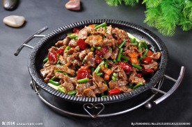 铁板孜然牛肉
