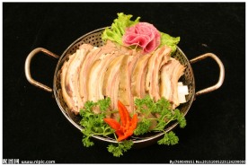狗整排骨