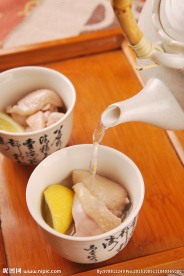 原盅鲜鸡汤