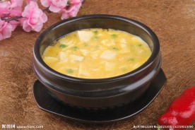 咸蛋黄豆腐煲