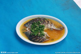 清蒸鲫鱼