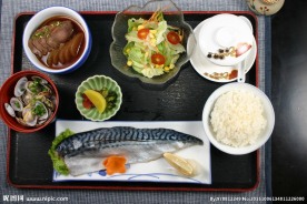 鲭花鱼定食