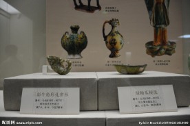 铜壶