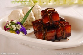 草扎东坡肉
