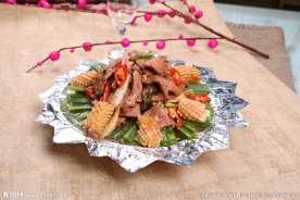 黑椒花枝小牛