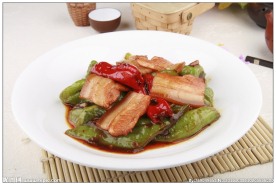 虎皮尖椒咸肉