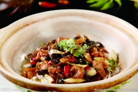 黑虎掌焗鸡块