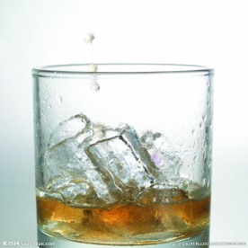 冰镇啤酒