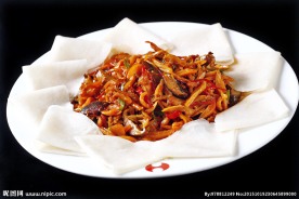 烙馍卷河蚌肉