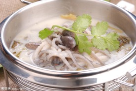 酸菜煮望潮