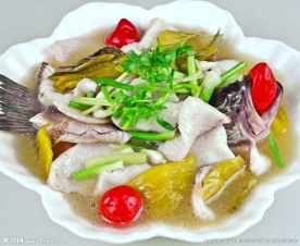 酸菜鲈鱼
