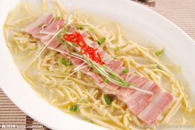 咸肉蒸野笋