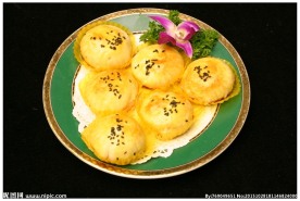菠萝叉烧酥