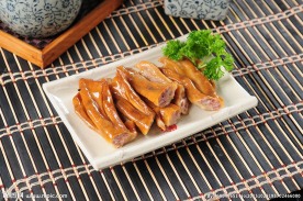 美味熏鹅掌