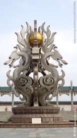 五龙雕塑