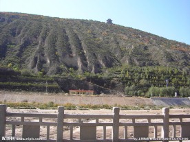 环县西山秋季景色