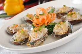 蒜蓉粉丝蒸鲜鲍仔时价
