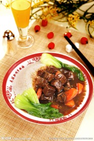 红烧牛肉饭