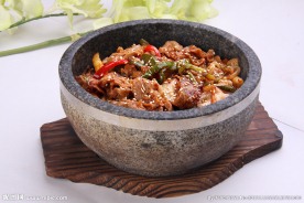 泡菜肥牛石锅饭