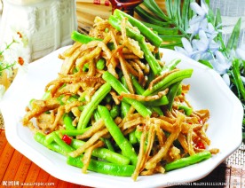 干煸豆角茶树菇