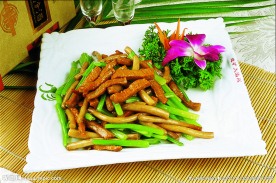 茶树菇炒肉