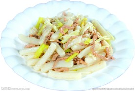 银芽肉丝炒年糕