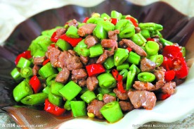 蜜豆炒牛肉丁