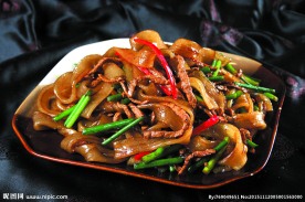 韭苔肉丝炒粉带
