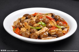 香菇丸子烧腐竹