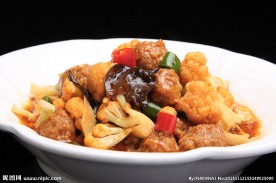 丸子炒菜花