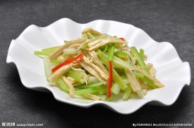 西芹腐竹份