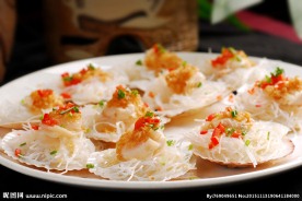 蒜茸粉丝蒸扇贝