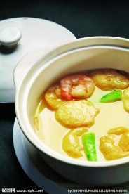 浓汤石锅鱼面筋