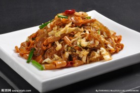 泡菜粉条炒鸭肠